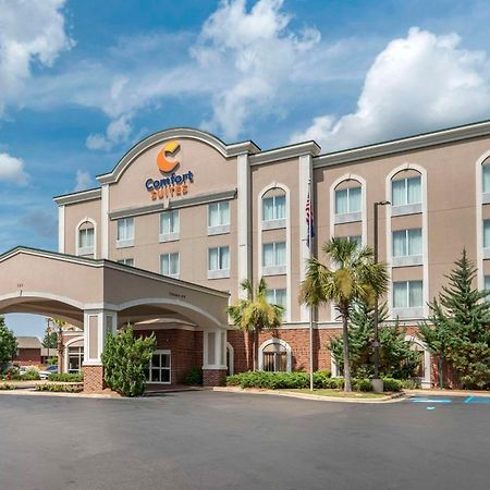 Comfort Suites Airport Luckney Exterior photo